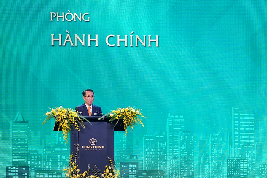 ong nguyen van hung tong ket 2019 phong hanh chinh-min